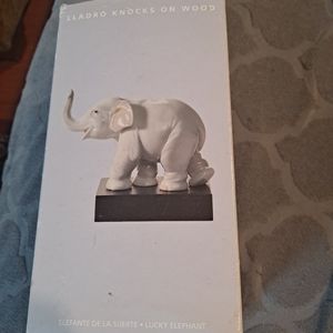 Llardo Lucky Elephant figurine